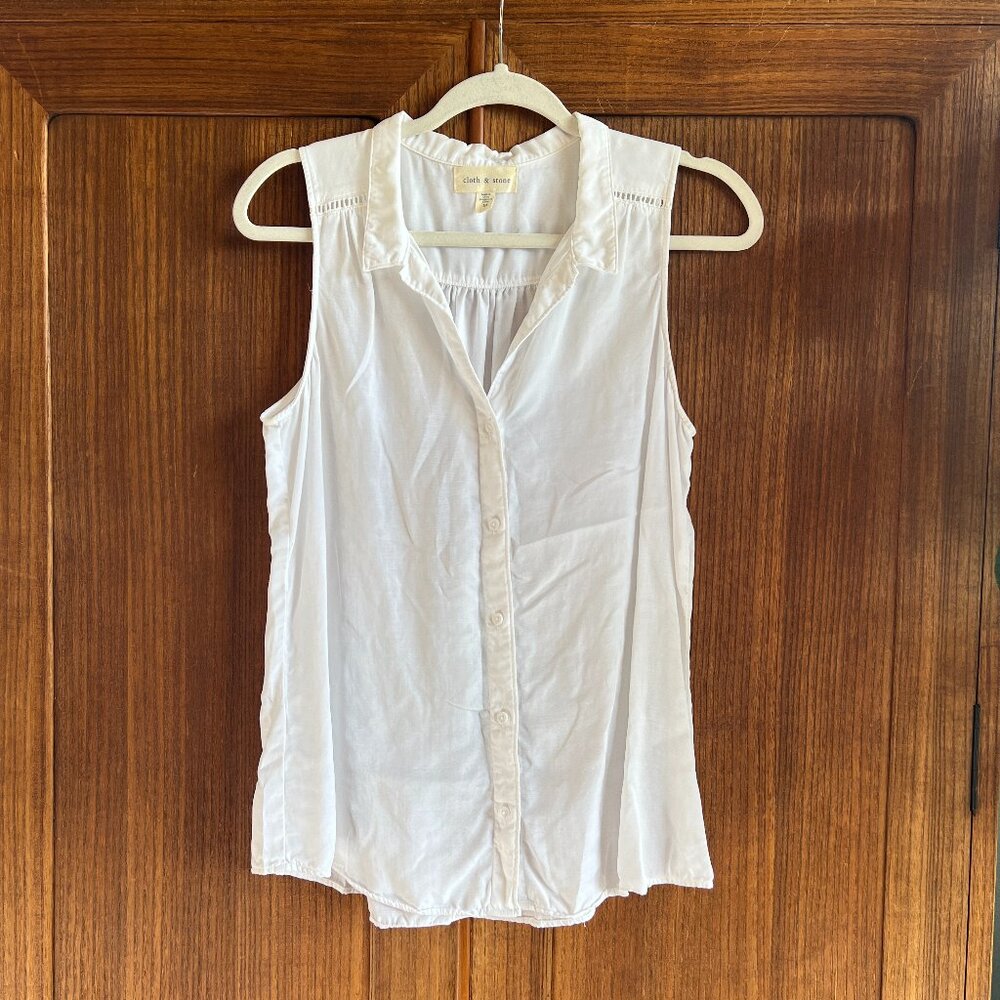 Cloth & Stone Sleeveless Summer Blouse
